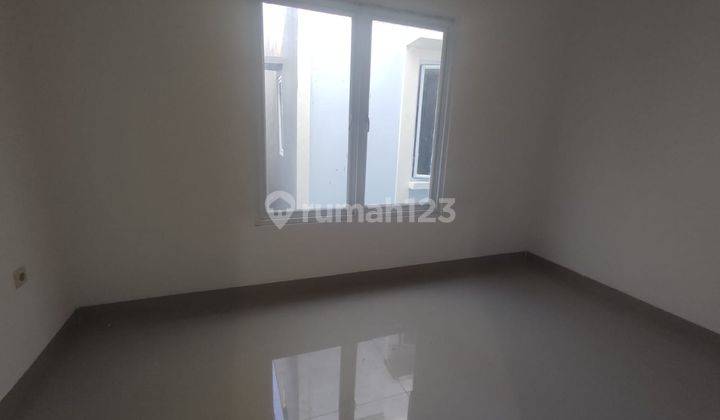 Rumah Cantik Mewah dan Murah di Palmerah Jakarta Barat 4