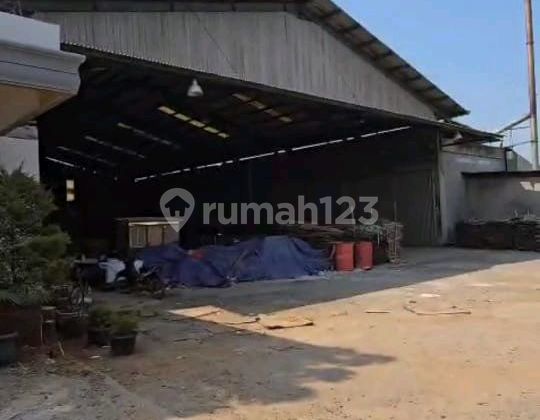 Warehouse on Jl. Tipar Cakung, Cakung Bar., Subdistrict Cakung, East Jakarta City, Special Capital Region of Jakarta, Cakung 4800.0 m² Unfurnished
