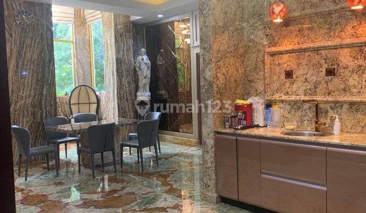 Apartemen Paladian Park mewah Furnished 2