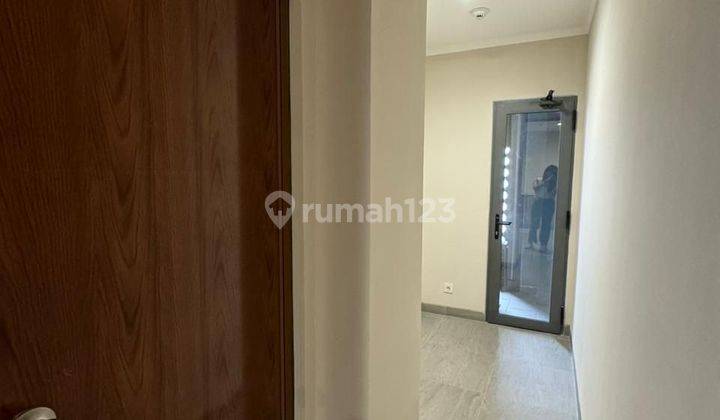 Apartemen Menara Jakarta 3 Kamar Tidur Bagus 2