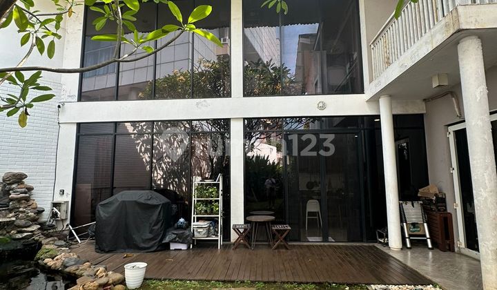 Rumah 2 Lantai SHM Bagus Hook Green Permata Rumah 2 Lantai SHM Bagus Hook Green Permata