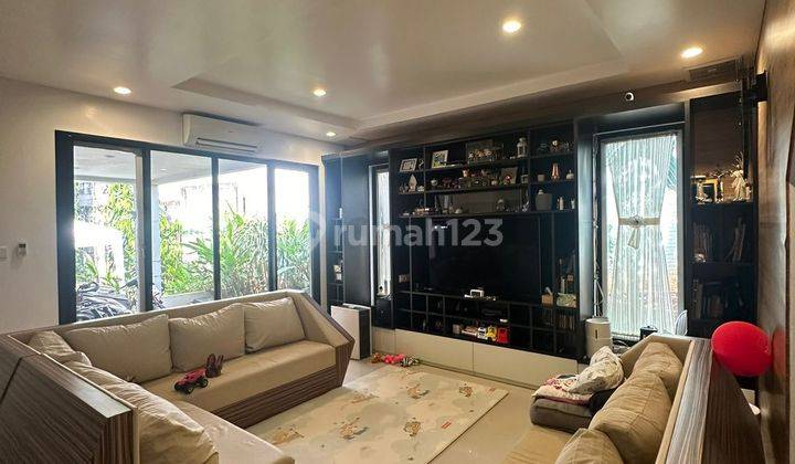 Rumah 2 Lantai Shm Bagus Hook Green Permata  1