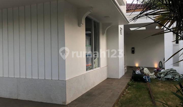 Nice House with SHM in Tebet 2