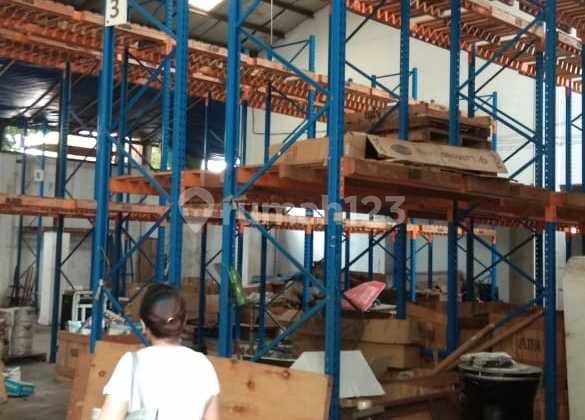 Disewakan Gudang dengan Harga Terbaik 2 Lantai di Kemanggisan 2