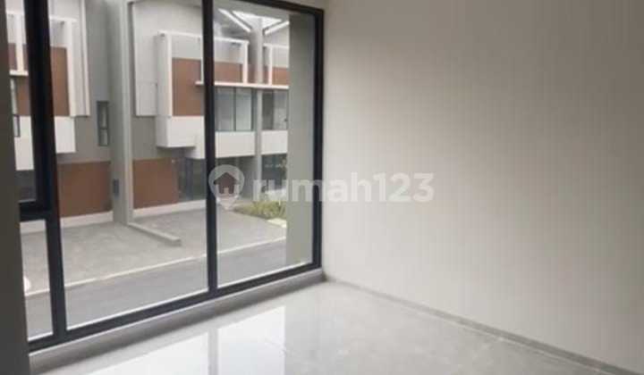 For Rent: Briza Cluster House, Summarecon Tangerang (Anis)