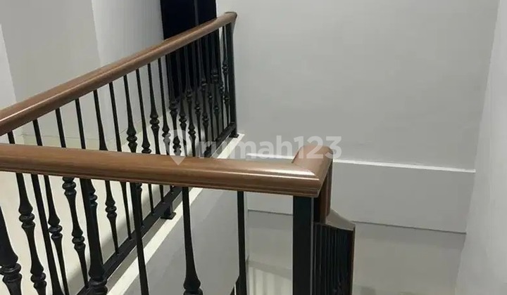 Dijual Murah Rumah Kawasan Karang Tengah, Tangerang (Anis) 2