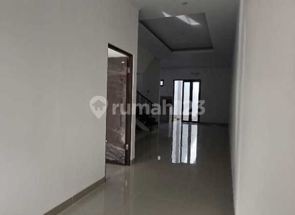 Dijual Rumah Kav Dki Meruya Selatan ( Lisa 15/11)