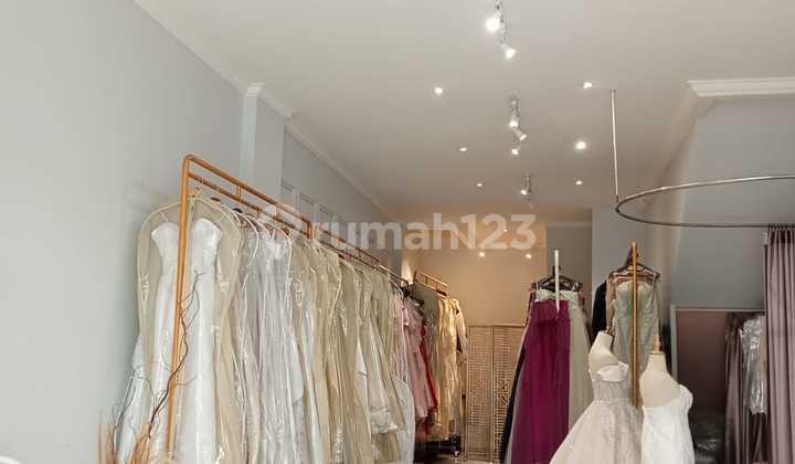 For Rent: Crown Shop House 1st Floor (Lisa/4/2) For Rent: Crown Shop House 1st Floor (Lisa/4/2)