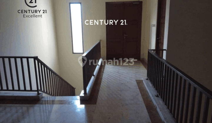 Turun Harga Rumah Mediterania Town House Di Warung Buncit Jaksel 2