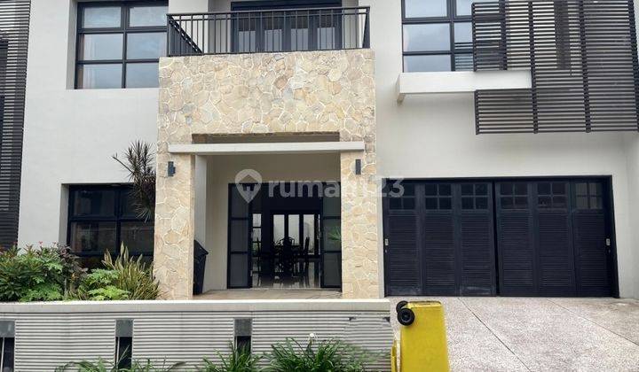 Rumah mewah dgn private Pool dijual murah di Kebagusan, Jaksel 1