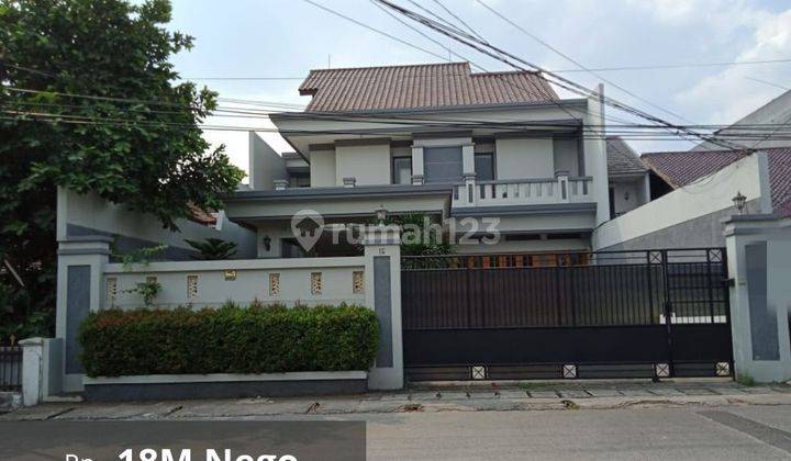 Rumah 2 Lantai Semi Furnished Butuh Cepat Di Cilandak, JakSel 1