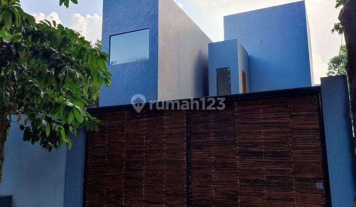 TURUN HARGA Rumah 2 Lantai dgn Private Pool  di Cilandak , JakSel 1