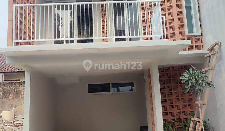 Rumah 3lantai harga 2 lantai Lokasi strategis di Jagakarsa,JakSel 1