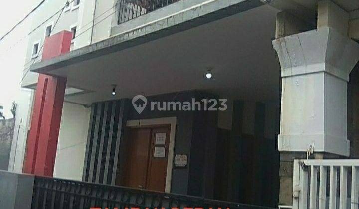 RumahKost 3 Lantai Dijual Full Furnish di Kebon Baru,Tebet,Jaksel 1