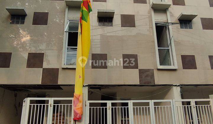 Rumah Kost Baru 4, 5 Lantai Full Furnished di Kemang,JakSel 1