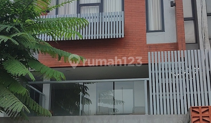 Rumah 2Lantai Free Biaya Dkt Tol dan MRT di Pangkalan Jati,Cinere 2