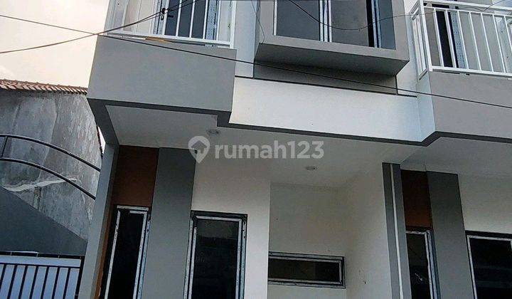 Rumah Murah Butuh Cepat Nempel Pusat Jakarta,tamansari, Jakbar 1