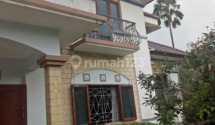 Rumah 2 Lantai Butuh Cepat Dalam Kompleks Villa Cinere Mas 2