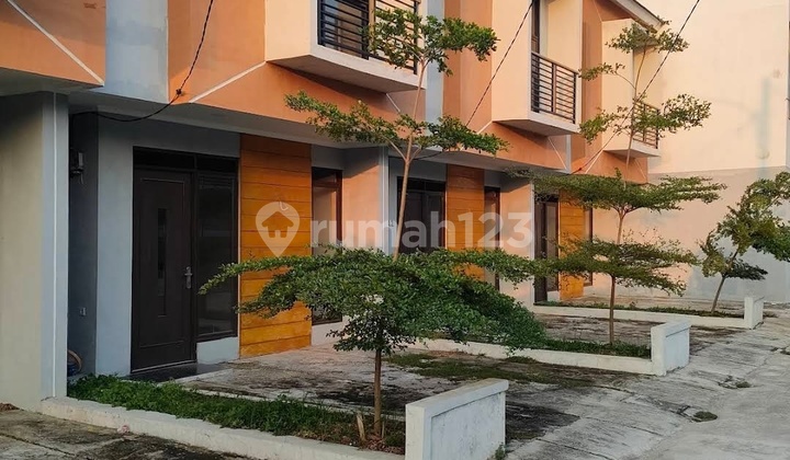 Rumah 2 Lantai Siap Huni Cukup 2jt All In Di Tarumajaya, Bekasi