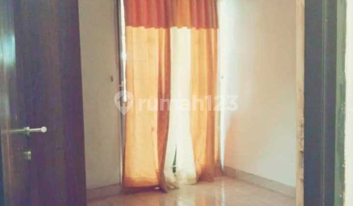 Rumah 1,5 Lantai Dlm Komplek Asri Graha Raya, Graha Raya, Tangsel 2