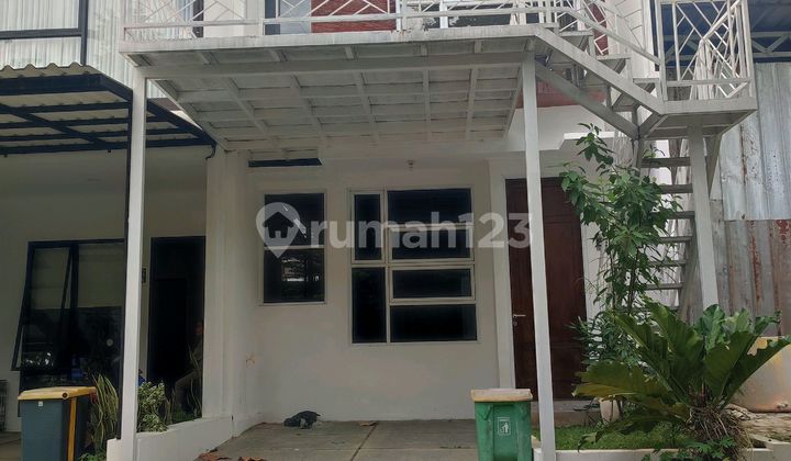 House in a Cluster Near Toll Road and MRT in Pangkalan Jati, Cinere