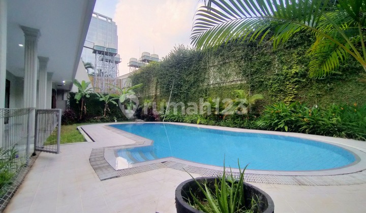 2-Story House with Pool for Rent in Tb Simatupang, South Jakarta 2-Story House with Pool for Rent in Tb Simatupang, South Jakarta