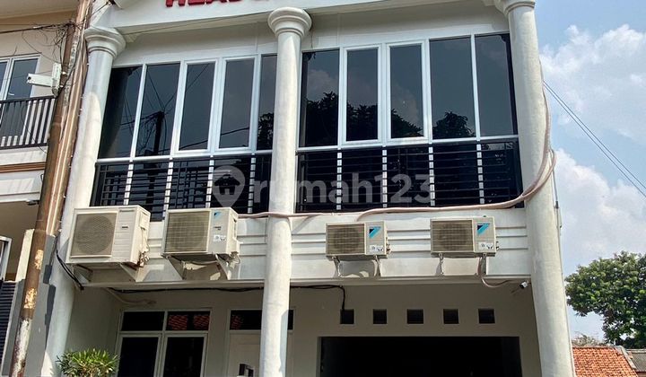 Rumah Kantor Siap Pakai, Strategis Di Jln Utama Jagakarsa-jaksel