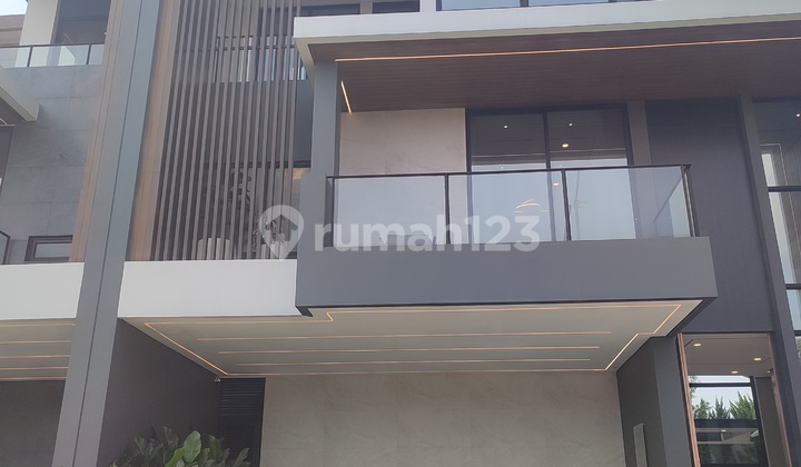 Rumah 3 Lantai Dgn Private Lift Di Shilla Sawangan Rumah 3 Lantai Dgn Private Lift Di Shilla Sawangan