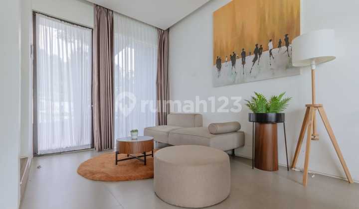 Rumah Minimalis 2,5lantai Dkt Tol Dan Mrt Di Cirendeu,tangsel 