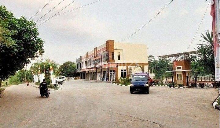 Rumah strategis, transportasi mudah dgn kreta dan tol.  11