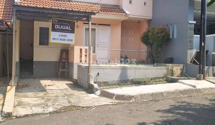 Hunian 2 Lantai Palm Hills Estate Jalan Lantana Kuning 1
