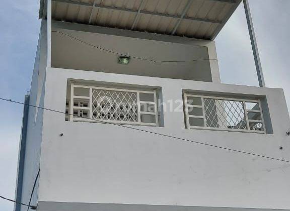 Hunian Bagus Furnished Hook Villa Permata Hijau 4