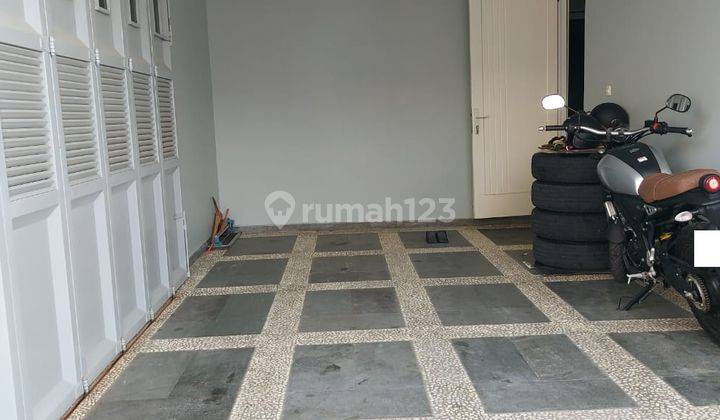 Hunian Bagus Furnished Hook Villa Permata Hijau 7