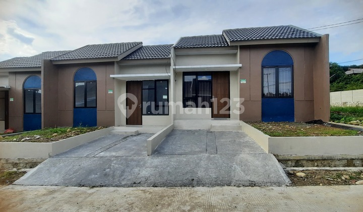 Subsidiary Ready-to-Occupy House in Citeureup, Bogor, West Java