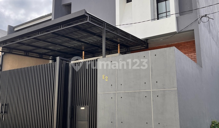 2-Storey House Fully Furnished Ready to Live Near Toll Access