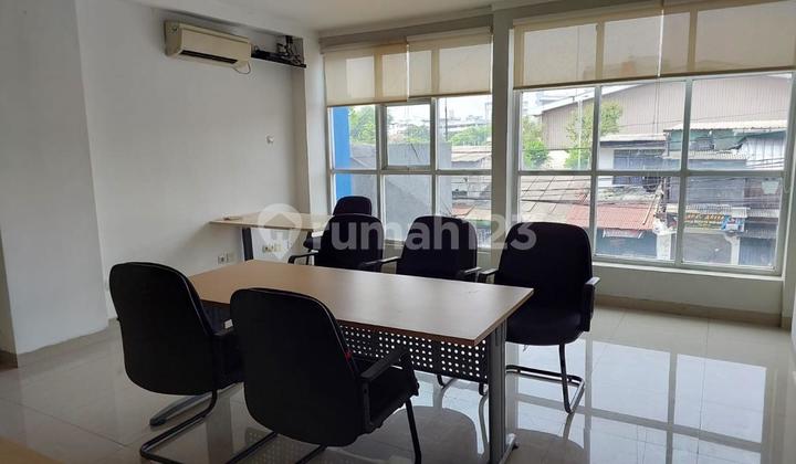 Dijual Cepat Ruko Gandeng Siap Pakai di Pasar Rebo, Jakarta Timur