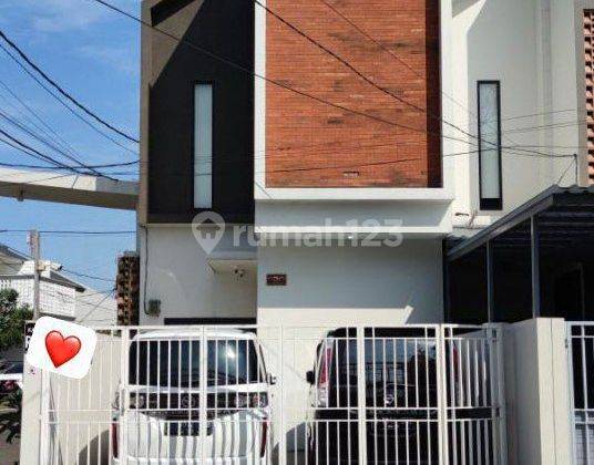 Rumah 2 Lantai furnished private pool di jatiwaringin,pondok gede 2