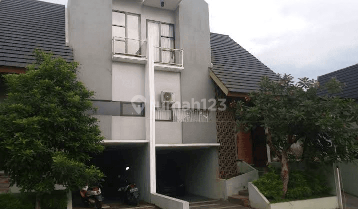 Rumah 2 Lantai Siap Huni Free Biaya Notaris,bphtp Di Jatimurni, Bekasi 1