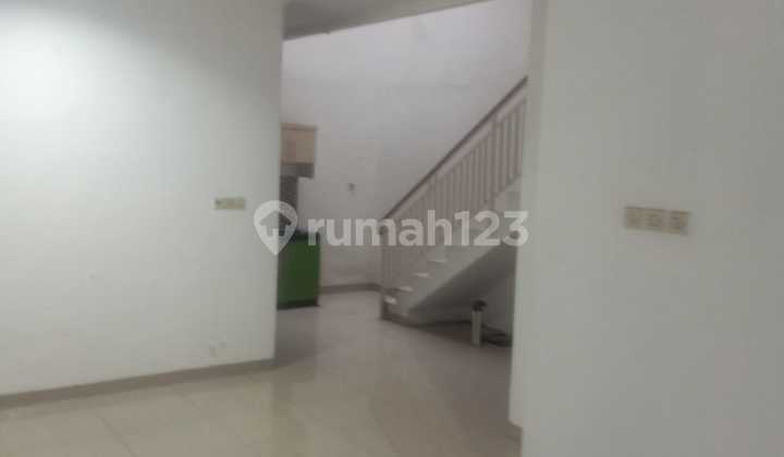 For Sale, Non-Flooding House in Taman Malaka, Pondok Kelapa, Duren Sawit, East Jakarta 2