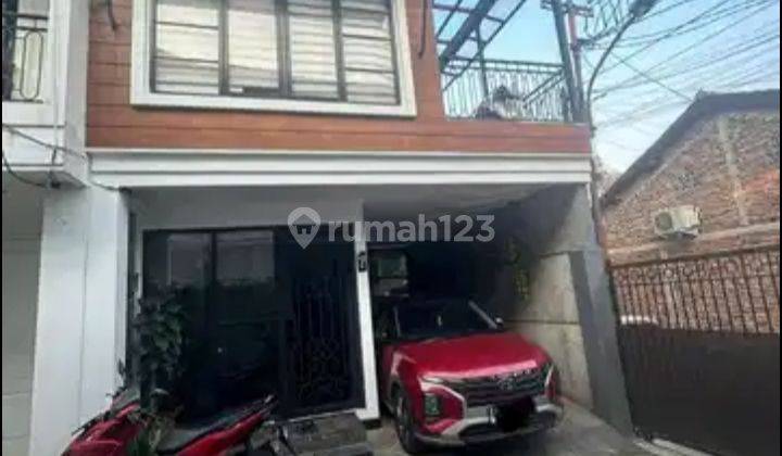 Rumah Siap Huni 2 Lantai Di Kalibata,pancoran,jakarta Selatan. 2