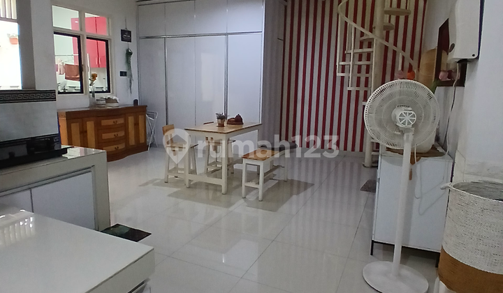 Luxury Ready-to-Occupy House in a Complex Near By Pass Utan Kayu, Matraman, East Jakarta 2