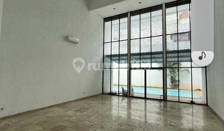 Rumah.elegan Jakarta.selatan SHM 2