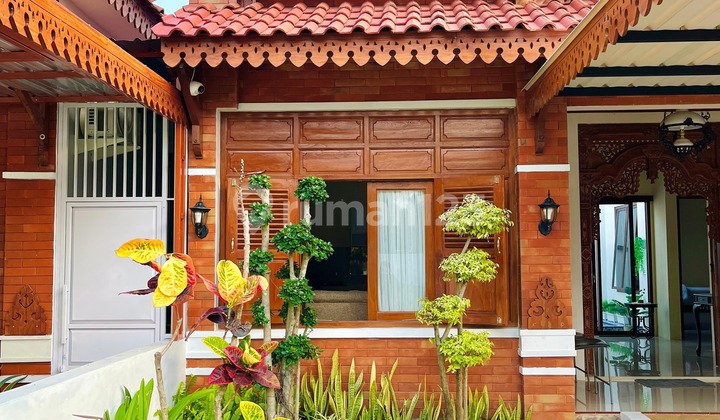 Rumah Joglo Eksklusif di Lokasi Wisata Jogja, Investasi Homestay Potensial 2