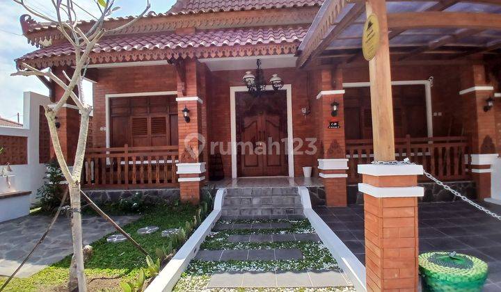 Rumah Megah Bergaya Joglo Mewah, 600 Jutaan, SHM di Jogja Timur  2