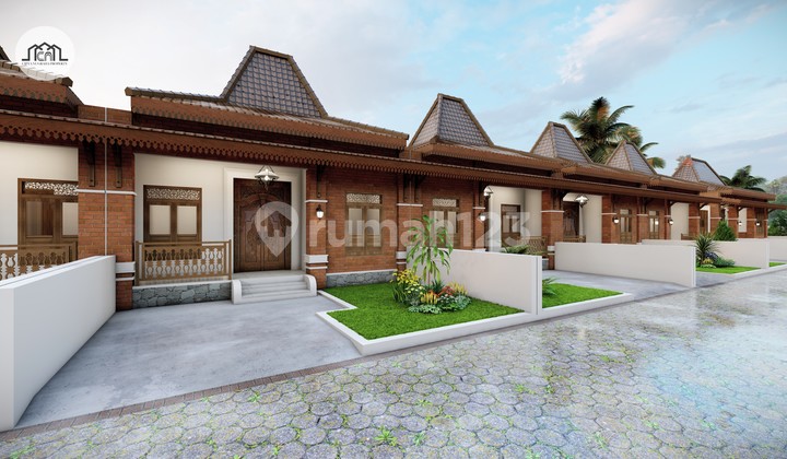 Classic Joglo 200 Meters from Prambanan Temple Entrance, Last 2 Units! 2