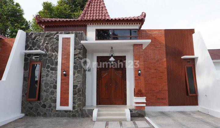 Rumah Baru Konsep Joglo Moderen Legalitas SHM Siap Ppjb 1