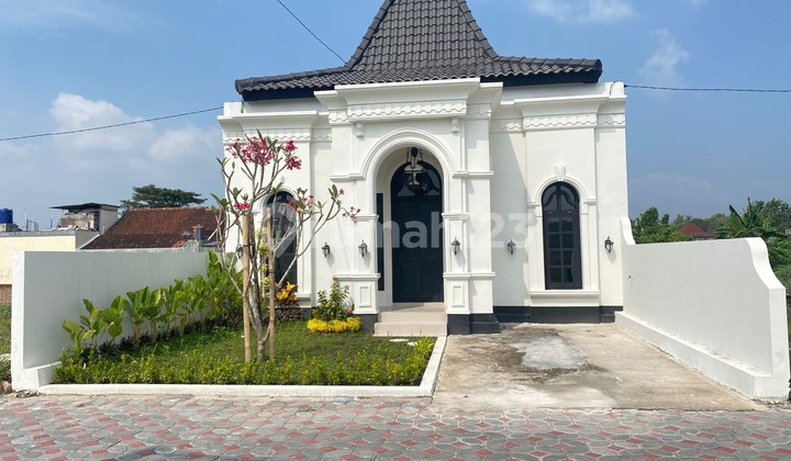 SmartHome Desain Cantik di Cluster Mewah Prambanan, Segera Sold Out!