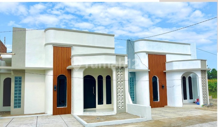 Strategic Minimalist House in Prambanan, Only 300 Million!