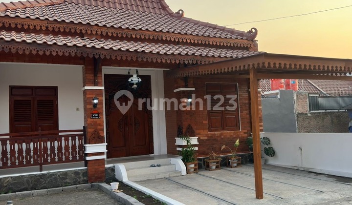 Rumah Joglo di Kawasan Hunian Premium Dekat Candi Prambanan
