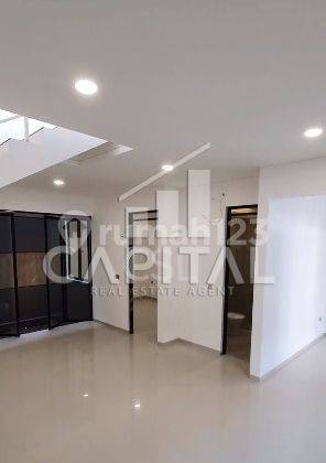 Best Deal Rumah Baru Taman Kopo Indah, Bandung 1